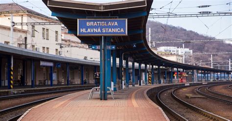 Vlaková stanica Kvetoslavov