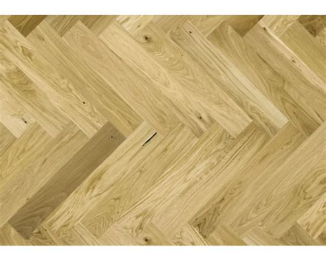 historická drevená podlaha v štýle rybej kosti