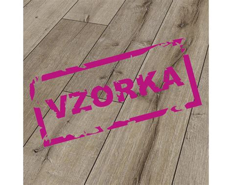Detail synchronizovaného povrchu laminátovej podlahy