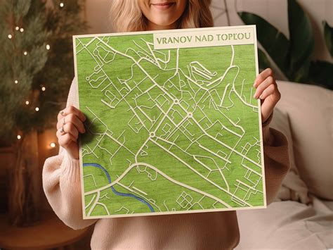 Mapa Hanušoviec nad Topľou s vyznačenými stavebninami