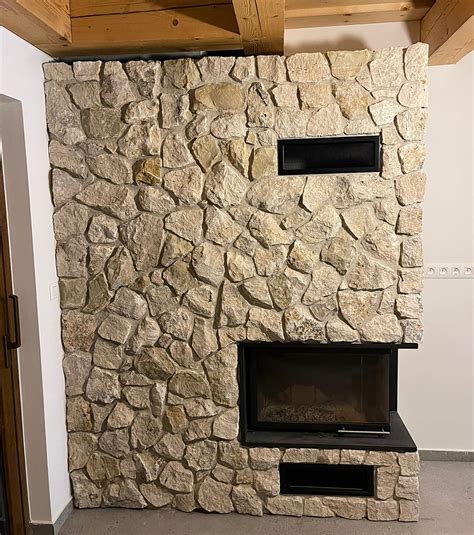 detailná štruktúra travertínu a mramoru