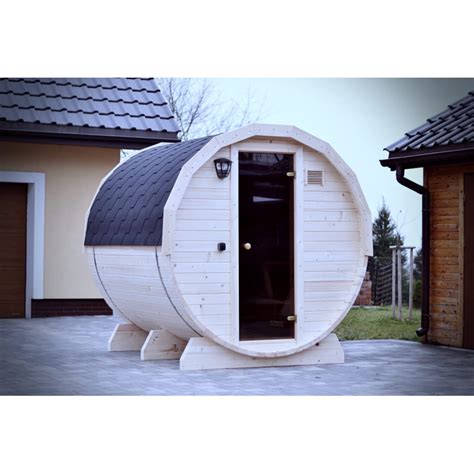 Záhradná sauna v zimnom prostredí