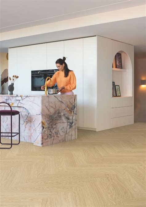 Vinylová podlaha Quick Step CIRO Herringbone v interiéri