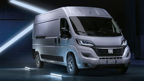 Fiat Ducato druhej generácie - pôvodný dizajn Giorgetta Giugiara
