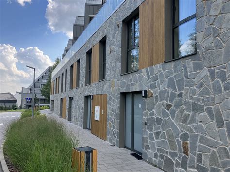 Ukážka použitia prírodného kameňa v architektúre