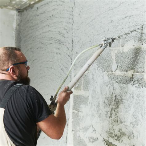 Nádoba s chemickým odstraňovačom omietky