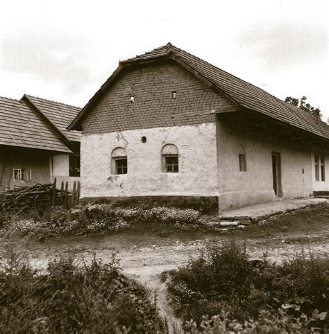 Architektúra so štrukturálnym zasklievaním