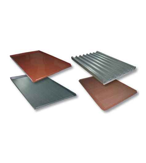 Ukážka rôznych povrchových úprav kovania