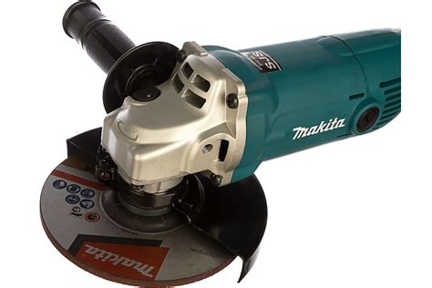 Ergonomický dizajn uhlovej brúsky Makita GA6021