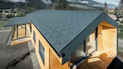 Fasádny panel PREFA FX.12 s hrou svetla a tieňa