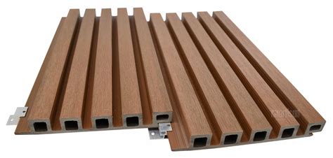 Detail povrchu WPC panelu s kefovanou štruktúrou