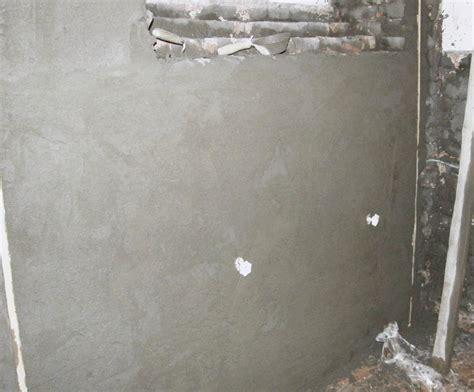 Aplikácia sanačného prednástreku na murivo