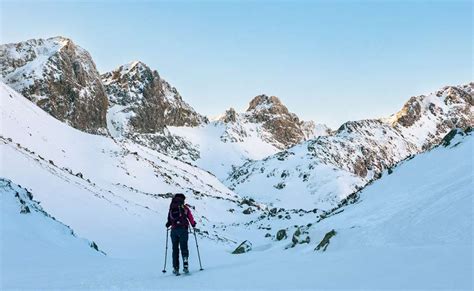 Zimná panoráma Trusalovej a doliny Váhu