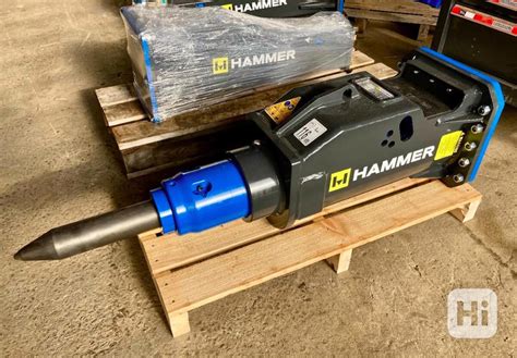 Hydraulické búracie kladivo s rôznymi typmi špicov