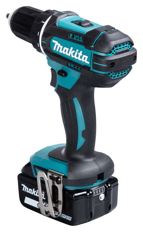 Detail typového štítku a krytu vŕtacieho skrutkovača Makita DDF482