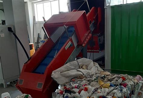 Zariadenie na recykláciu betónových zmesí