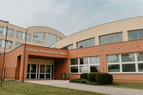 Vstup do Gymnázia Stropkov