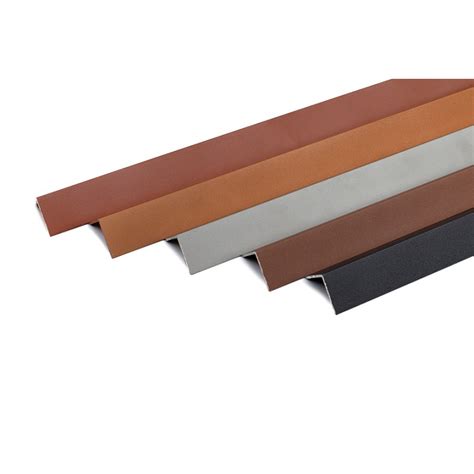 hliníková lišta na rohu dlaždíc