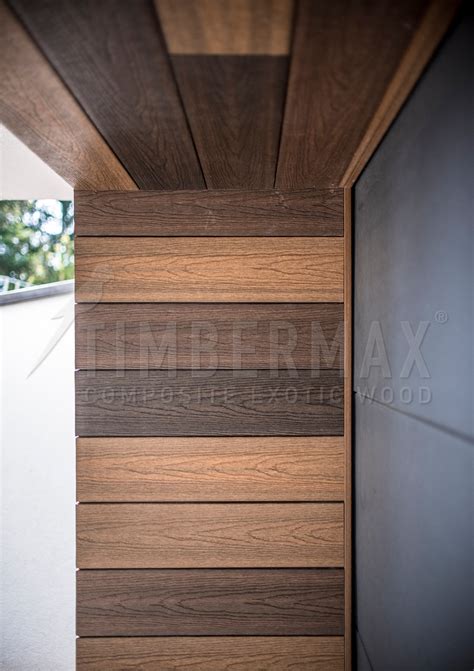 Detail fasádneho obkladu Timbermax s textúrou dreva